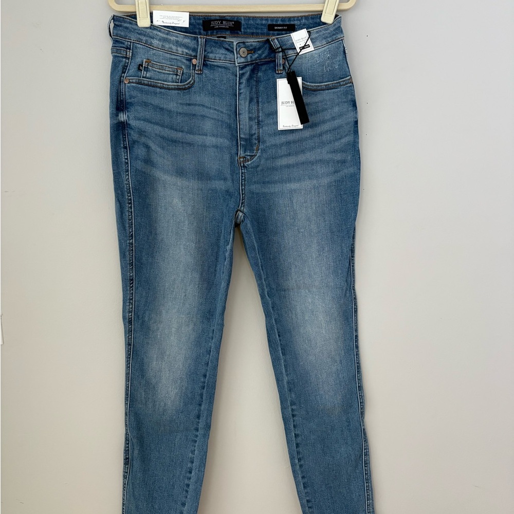 NWT Judy Blue Skinny Fit